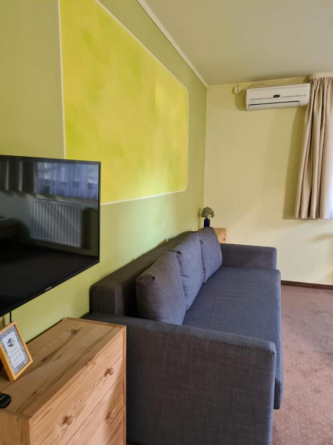 Palantir Panzio Bed & Breakfast Miskolc Eksteriør bilde